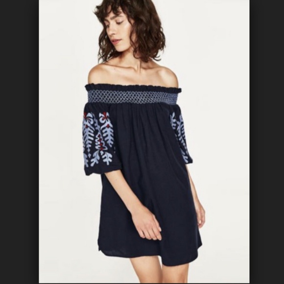 ZARA Dresses & Skirts - ZARA EMBROIDERED OFF SHOULDER ALEXIS SCHITTS CREEK
